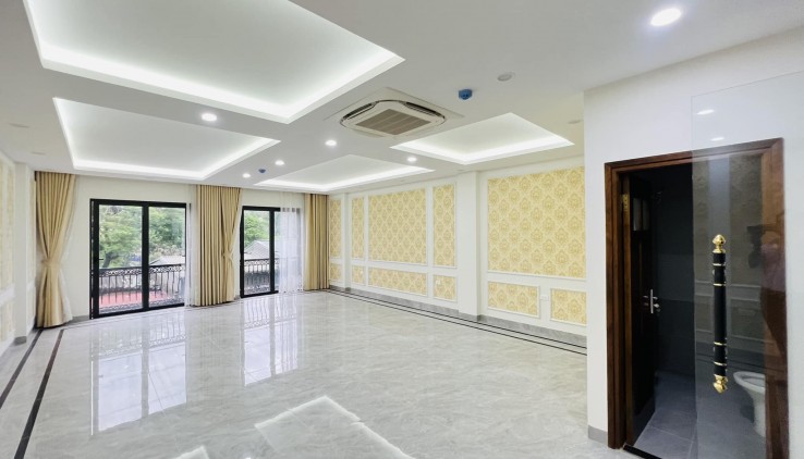 ??? THẬT 100% TÒA VP MẶT PHỐ NGUYỄN KHANG MỚI ĐEP TƯƠNG LAI VỊ TRÍ KIM CƯƠNG 70m2 x 8T, MT 6m SỔ ĐẸP, hơn 36 tỷ
